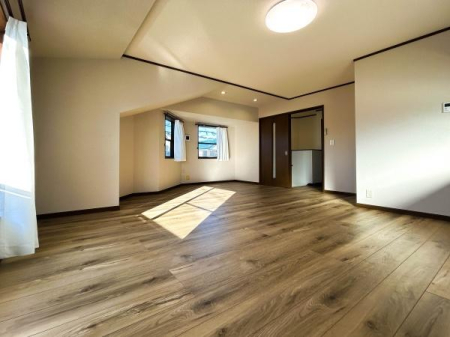 �_�ސ쌧���l�s�s�}���a���̒��È�ˌ��Ẵ��r���O