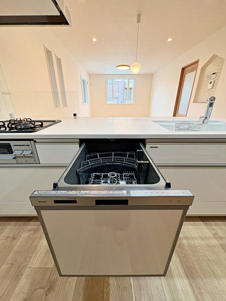 �_�ސ쌧���l�s�˒ˋ敽�˒��̐V�z��ˌ��ẴL�b�`��