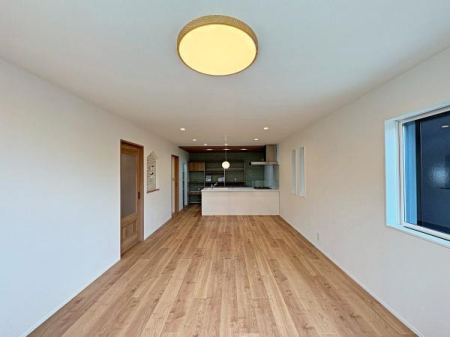 �_�ސ쌧���l�s�˒ˋ敽�˒��̐V�z��ˌ��Ẵ��r���O