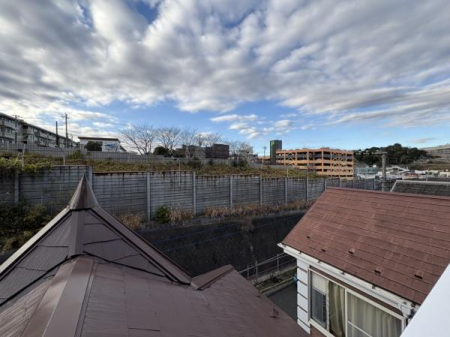 �_�ސ쌧���l�s�ۓy�P�J���꒬�̒��È�ˌ��Ă̏Z�˂���̒��]�ʐ^