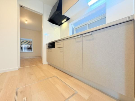 �_�ސ쌧���l�s�ۓy�P�J���꒬�̒��È�ˌ��ẴL�b�`��