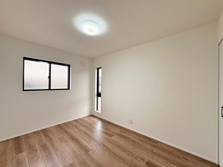 �_�ސ쌧���l�s�˒ˋ敽�˒��̐V�z��ˌ��Ă̗m��