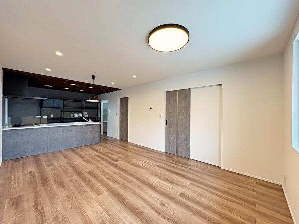 �_�ސ쌧���l�s�˒ˋ敽�˒��̐V�z��ˌ��Ẵ��r���O