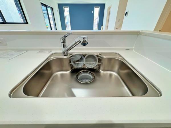 �_�ސ쌧���l�s�`��擌�i�J3���ڂ̐V�z��ˌ��ẴL�b�`��