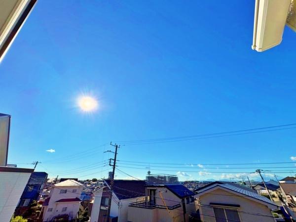 �_�ސ쌧���l�s�`��擌�i�J3���ڂ̐V�z��ˌ��Ă̏Z�˂���̒��]�ʐ^