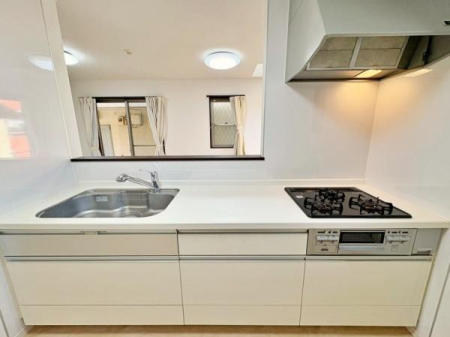 �_�ސ쌧���s������㖃��6���ڂ̒��È�ˌ��ẴL�b�`��