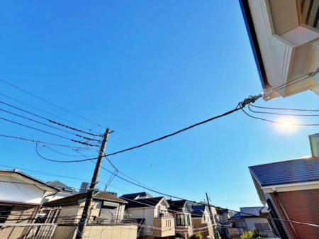 �_�ސ쌧���l�s�`��擌�i�J3���ڂ̐V�z��ˌ��Ă̏Z�˂���̒��]�ʐ^