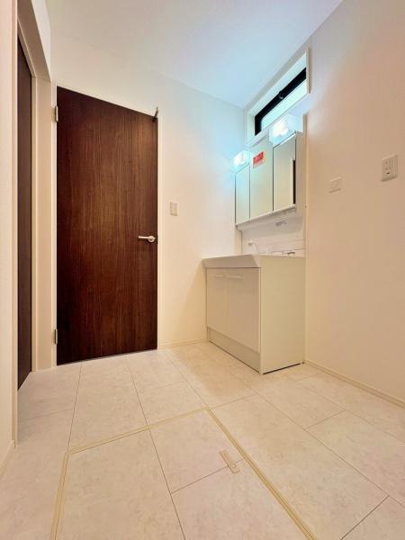 �_�ސ쌧���l�s�`��擌�i�J3���ڂ̐V�z��ˌ��Ă̐��ʑ�E���ʏ�