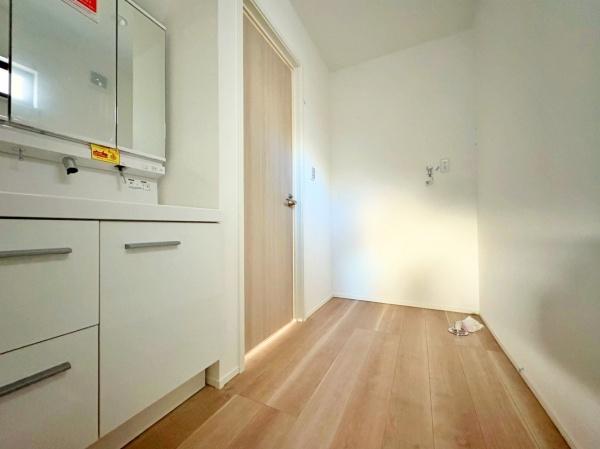 �_�ސ쌧���l�s����折���J��1���ڂ̐V�z��ˌ��Ă̐��ʑ�E���ʏ�