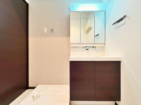 �_�ސ쌧���l�s�_�ސ��O�����̒��È�ˌ��Ă̐��ʑ�E���ʏ�