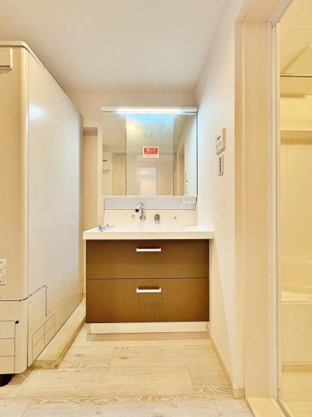 �_�ސ쌧���{��s���ݒ�3���ڂ̒��Ã}���V�����̐��ʑ�E���ʏ�