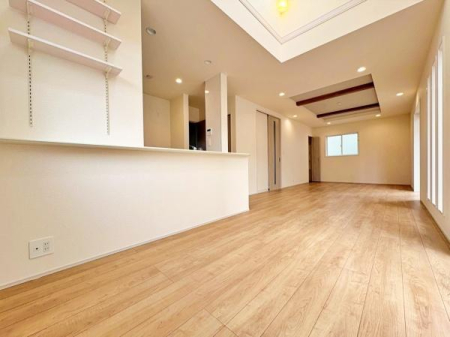 �_�ސ쌧���l�s���J�拴��3���ڂ̐V�z��ˌ��Ẵ��r���O