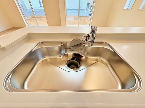 �_�ސ쌧���l�s���J�拴��3���ڂ̐V�z��ˌ��ẴL�b�`��