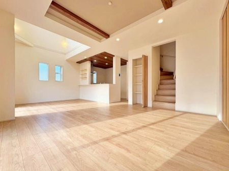 �_�ސ쌧���l�s���J�拴��3���ڂ̐V�z��ˌ��Ẵ��r���O