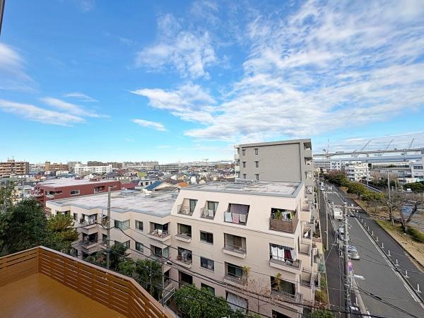 �_�ސ쌧���l�s����{�q�����̒��È�ˌ��Ă̏Z�˂���̒��]�ʐ^