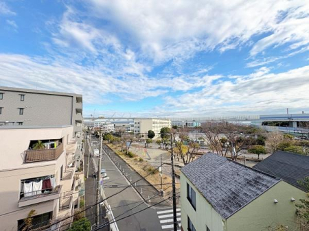 �_�ސ쌧���l�s����{�q�����̒��È�ˌ��Ă̏Z�˂���̒��]�ʐ^