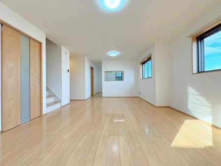 �_�ސ쌧���l�s����{�q�����̒��È�ˌ��Ẵ��r���O