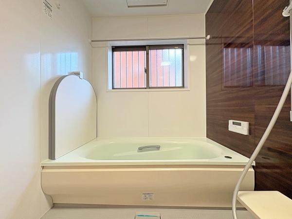 �_�ސ쌧���l�s����{�q�����̒��È�ˌ��Ă̗���