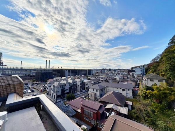 �_�ސ쌧���l�s���捪�ݒ�2���ڂ̒��Ã}���V�����̏Z�˂���̒��]�ʐ^