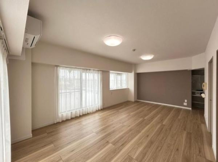 �_�ސ쌧���l�s���捪�ݒ�2���ڂ̒��Ã}���V�����̃��r���O