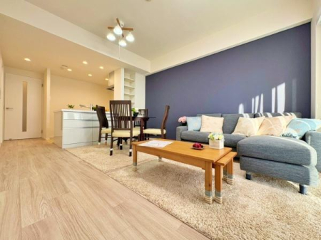 �_�ސ쌧���l�s�_�ސ��O�c�򉺒��̒��Ã}���V�����̃��r���O