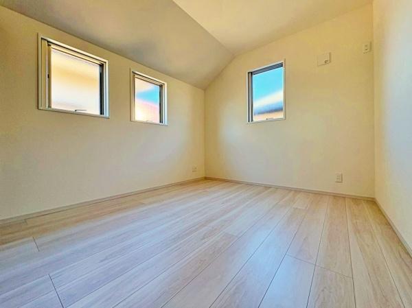 �_�ސ쌧����s�P�s6���ڂ̐V�z��ˌ��Ă̗m��