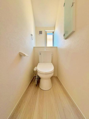 �_�ސ쌧����s�P�s6���ڂ̐V�z��ˌ��Ẵg�C��