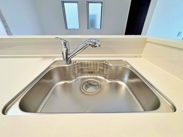 �_�ސ쌧����s�P�s6���ڂ̐V�z��ˌ��ẴL�b�`��