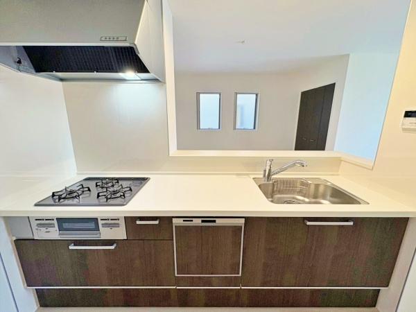 �_�ސ쌧����s�P�s6���ڂ̐V�z��ˌ��ẴL�b�`��