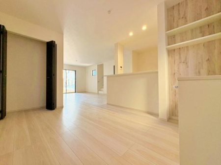 �_�ސ쌧����s�P�s6���ڂ̐V�z��ˌ��Ẵ��r���O