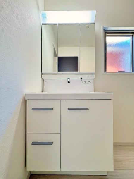 �_�ސ쌧����s�P�s6���ڂ̐V�z��ˌ��Ă̐��ʑ�E���ʏ�