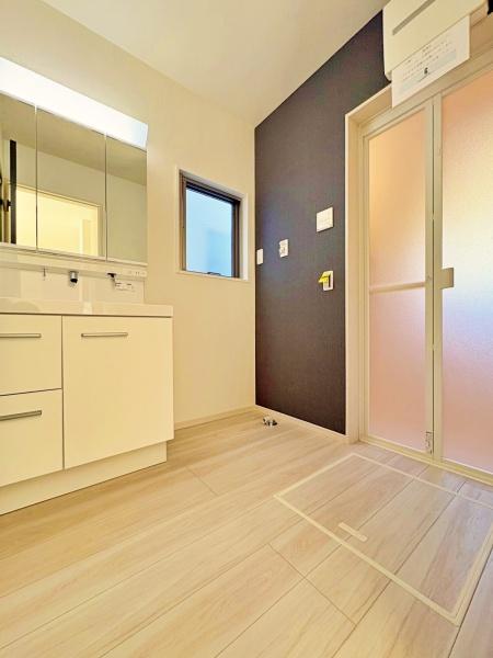 �_�ސ쌧����s�P�s6���ڂ̐V�z��ˌ��Ă̐��ʑ�E���ʏ�