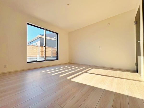 �_�ސ쌧����s�P�s6���ڂ̐V�z��ˌ��Ă̗m��