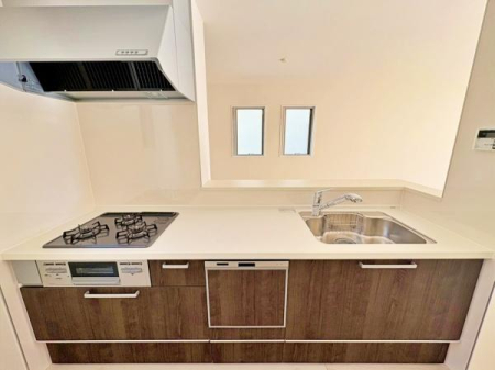 �_�ސ쌧����s�P�s6���ڂ̐V�z��ˌ��ẴL�b�`��