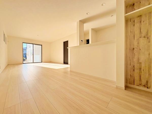 �_�ސ쌧����s�P�s6���ڂ̐V�z��ˌ��Ẵ��r���O