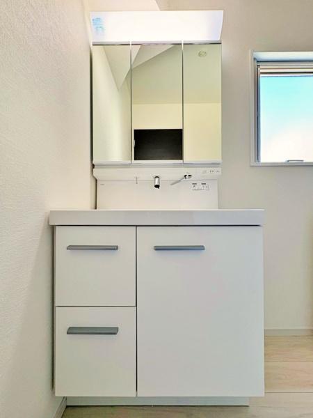 �_�ސ쌧����s�P�s6���ڂ̐V�z��ˌ��Ă̐��ʑ�E���ʏ�