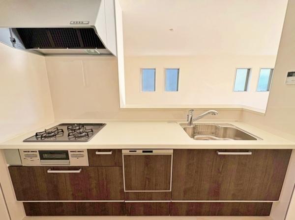 �_�ސ쌧����s�P�s6���ڂ̐V�z��ˌ��ẴL�b�`��