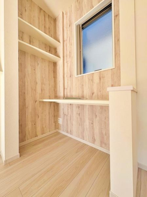 �_�ސ쌧����s�P�s6���ڂ̐V�z��ˌ��Ẵ��r���O