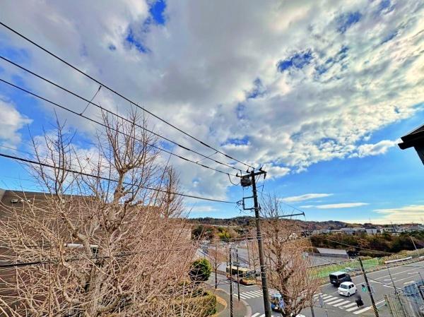 �_�ސ쌧���l�s�h���V���̐V�z��ˌ��Ă̏Z�˂���̒��]�ʐ^