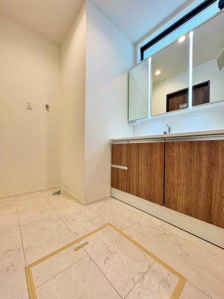 �_�ސ쌧���l�s�t��|���u�̒��È�ˌ��Ă̐��ʑ�E���ʏ�