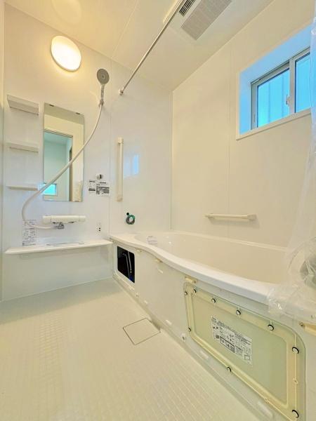 �_�ސ쌧����s�����C��7���ڂ̐V�z��ˌ��Ă̗���