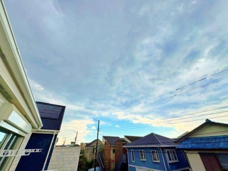 �_�ސ쌧����s�����C��7���ڂ̐V�z��ˌ��Ă̏Z�˂���̒��]�ʐ^