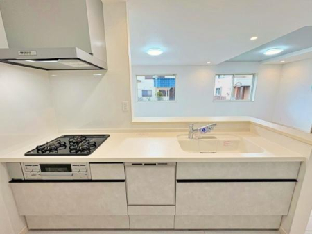 �_�ސ쌧����s�����C��7���ڂ̐V�z��ˌ��ẴL�b�`��