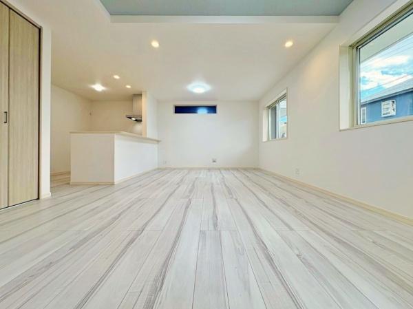 �_�ސ쌧����s�����C��7���ڂ̐V�z��ˌ��Ẵ��r���O