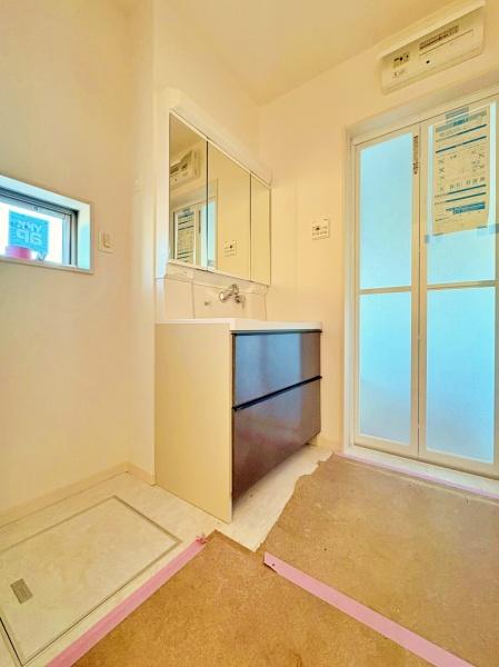 �_�ސ쌧���l�s�_�ސ��O�c��쒬�̐V�z��ˌ��Ă̐��ʑ�E���ʏ�