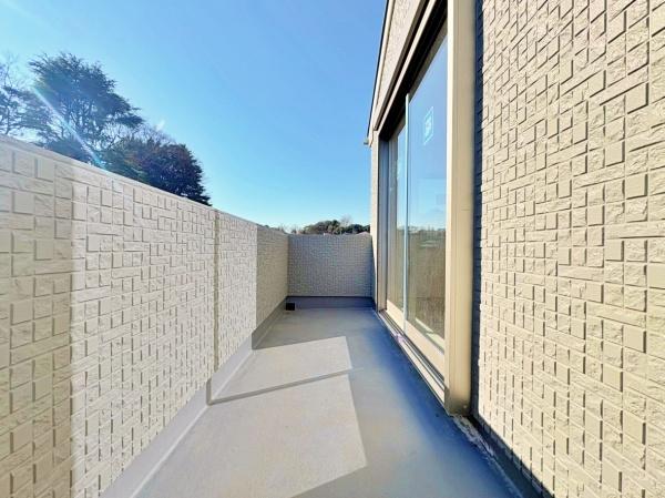 �_�ސ쌧���l�s�_�ސ��O�c��쒬�̐V�z��ˌ��Ẵo���R�j�[