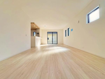 �_�ސ쌧���l�s�˒ˋ於�����̐V�z��ˌ��Ẵ��r���O