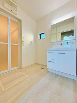 �_�ސ쌧����s����������3���ڂ̐V�z��ˌ��Ă̐��ʑ�E���ʏ�