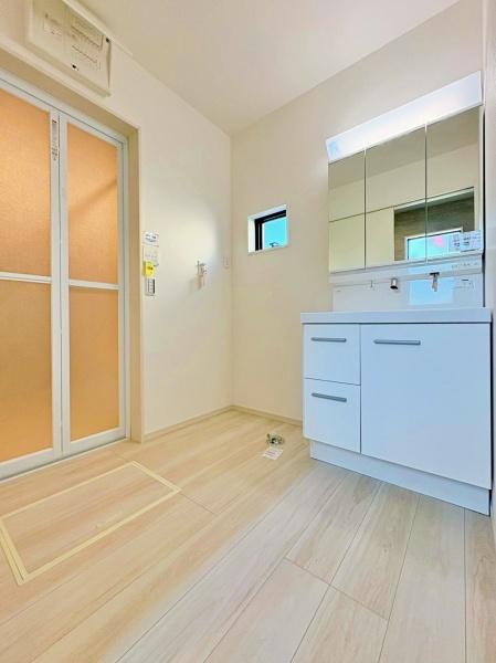 �_�ސ쌧����s����������3���ڂ̐V�z��ˌ��Ă̐��ʑ�E���ʏ�