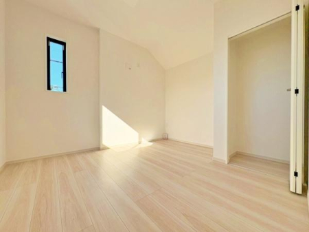 �_�ސ쌧����s����������3���ڂ̐V�z��ˌ��Ă̗m��